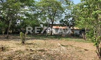 Foto de inmueble en Av. Lázaro Cárdenas, Col. Manuel Avila Camacho C.P. 79182, Ebano