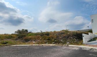 Foto de inmueble en Avenida los portones, Col. Juriquilla C.P. 76226, Querétaro