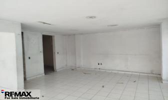 Foto de inmueble en Av. Morelos, Col. Chipitlán C.P. 62070, Cuernavaca
