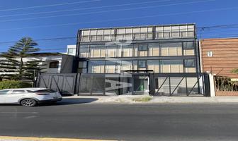 Foto de inmueble en Av. Paseo de la Constitución, Col. Arboledas C.P. 76140, Querétaro