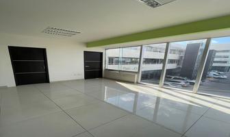 Foto de inmueble en Av paseo de la república, Col. Rinconada Jurica C.P. 76100, Querétaro