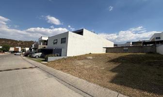 Foto de inmueble en Avenida Paseo de los Robles Norte, Col. Los Robles C.P. 45134, Zapopan