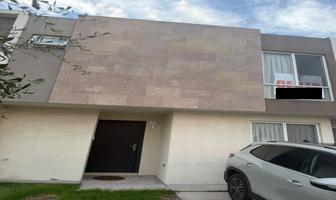 Foto de inmueble en Avenida Paseos de Zakia Oriente, Col. El Marqués C.P. 76047, Querétaro
