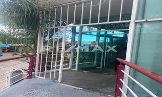 Foto de inmueble en Av. Pie de la Cuesta, Col. San Pedrito Peñuelas C.P. 76140, Querétaro