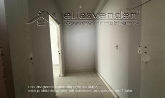 Foto de inmueble en Avenida Rodrigo GÃ³mez #205, Col. Central C.P. 64190, Monterrey