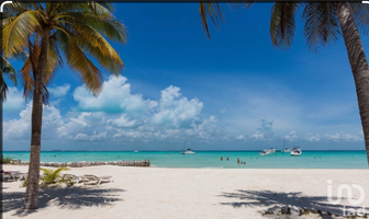 Foto de inmueble en Av. Rueda Medina, Col. Isla Blanca C.P. 77400, Isla Mujeres