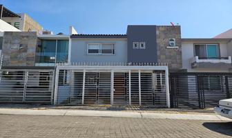 Foto de inmueble en Av San Isidro esquina Rio Blanco, Col. Lomas de San Isidro C.P. 45130, Zapopan