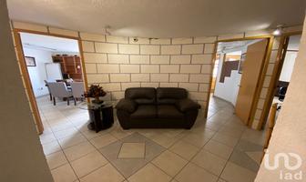 Foto de inmueble en Av. Sor Juana Ines de la Cruz #104, Col. Tlalnepantla Centro C.P. 54000, Tlalnepantla de Baz