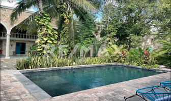 Foto de inmueble en Av. Tulum S/N, Col. Tulum Centro C.P. 77760, Tulum
