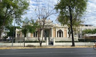 Foto de inmueble en AV.VALLARTA  #1142, Col. Americana C.P. 44160, Guadalajara