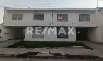 Foto de inmueble en Azucenas, Col. Jardín C.P. 87330, Matamoros