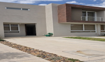 Foto de inmueble en Paseos de Zakia Pte., 76269 Zakia, Qro. #2300, Col. Zakia C.P. 76269, El Marqués