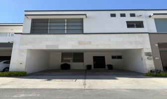 Foto de inmueble en Privada los Angeles, 66362 Cdad. Santa Catarina, N.L., Col. Real del Valle C.P. 66350, Santa Catarina