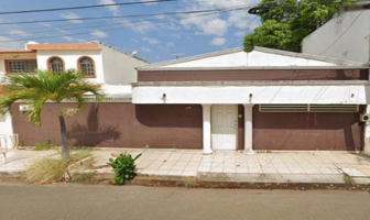 Foto de inmueble en Avenida Paseo Floresta Poniente 115 #115, Col. Floresta C.P. 91940, Veracruz