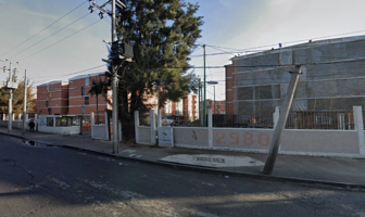 Foto de inmueble en Calzada Ignacio Zaragoza, Col. Santa Martha Acatitla Norte C.P. 09140, Iztapalapa