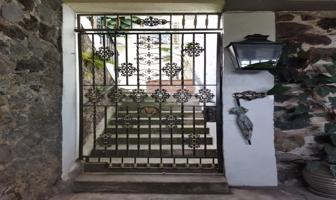 Foto de inmueble en Avenida Subida a Chalma, Col. Lomas de Atzingo C.P. 62180, Cuernavaca