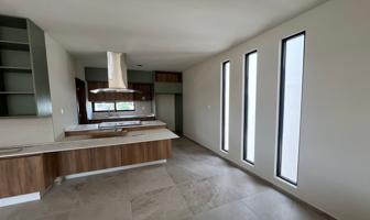 Foto de inmueble en Av Santos Degollado, Cuauhtemoc, San Luis Potosí, S.L.P., Col. Alamitos C.P. 78280, San Luis Potosí