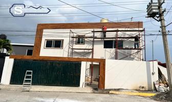 Foto de inmueble en Jardines de Ahuatlan, 62130 Fraccionamiento Lomas de Ahuatlán, Mor., Col. Jardines de Ahuatlán C.P. 62130, Cuernavaca