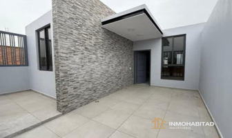 Foto de inmueble en C. Roble, Jardines de Tepa, 47685 Tepatitlán de Morelos, Jal. #s/n, Col. Coto del Rey C.P. 47685, Tepatitlán de Morelos Foto de inmueble en C. Roble, Jardines de Tepa, 47685 Tepatitlán de Morelos, Jal. #s/n, Col. Coto del Rey C.P. 47685, Tepatitlán de Morelos