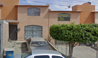 Foto de inmueble en C. de Los Maples, El Refugio, 22253 Tijuana, B.C., Col. El Refugio C.P. 22253, Tijuana