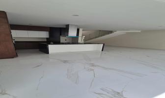 Foto de inmueble en Calle delfín  #s/n, Col. Marina Mazatlán C.P. 82103, Mazatlán