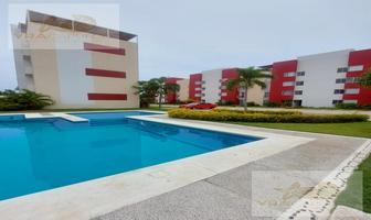 Foto de inmueble en Boulevard Barra Vieja : Fraccionamiento Puerta al Sol, Col. Barra Vieja C.P. 39936, Acapulco de Juárez