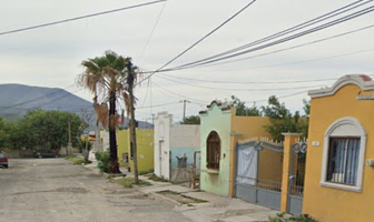 Foto de inmueble en Vigas 1315, Colinas de Santiago, 25790 Monclova, Coah. #1315, Col. Colinas de Santiago C.P. 25790, Monclova