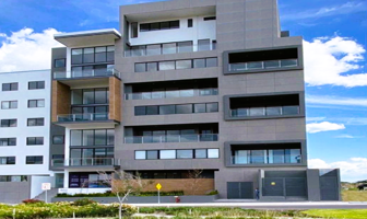 Foto de inmueble en Av. Palma Canaria 802, Fraccionamiento Valle de Juriquilla, 76100 Santiago de Querétaro, Qro. #802, Col. Valle de Juriquilla C.P. 76100, Querétaro
