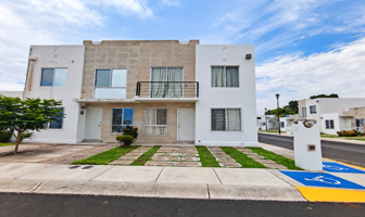 Foto de inmueble en Paseos del Bosque, 76910 El Pueblito, Qro., Col. Paseos del Bosque C.P. 76910, Corregidora
