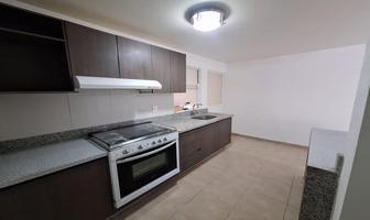Foto de inmueble en  , Col. Bosque Camelinas C.P. 58290, Morelia