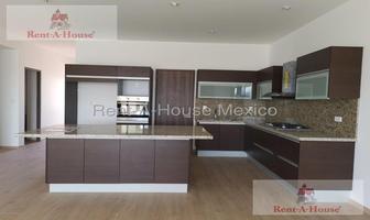 Foto de inmueble en , Col. Bosque Esmeralda C.P. 52930, Atizapán de Zaragoza