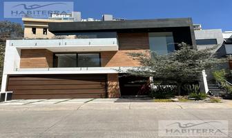 Foto de inmueble en  , Col. Bosque Real C.P. 52774, Huixquilucan