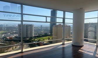 Foto de inmueble en  , Col. Bosque Real C.P. 52774, Huixquilucan