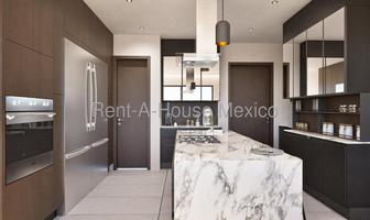 Foto de inmueble en , Col. Bosque Real C.P. 52774, Huixquilucan