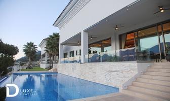 Foto de inmueble en  , Col. Bosques de las Misiones Sector Encino C.P. 67302, Santiago