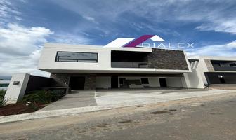 Foto de inmueble en  , Col. Bosques de las Misiones Sector Encino C.P. 67302, Santiago