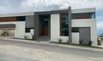 Foto de inmueble en , Col. Bosques de las Misiones Sector Encino C.P. 67302, Santiago