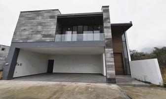 Foto de inmueble en , Col. Bosques de las Misiones Sector Encino C.P. 67302, Santiago
