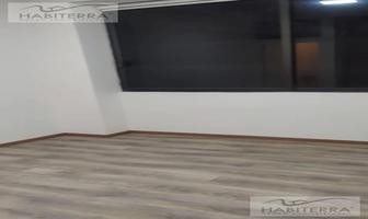 Foto de inmueble en  , Col. Bosques de las Palmas C.P. 52787, Huixquilucan