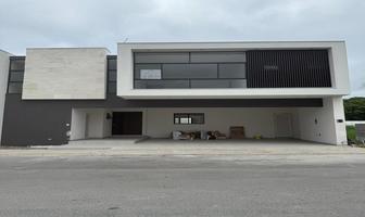 Foto de inmueble en  , Col. Bosques de San José C.P. 67307, Santiago