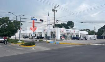 Foto de inmueble en Blvd Adolfo López Mateos esq Bosques de Chapultepec, Col. Las Arboledas C.P. 38060, Celaya