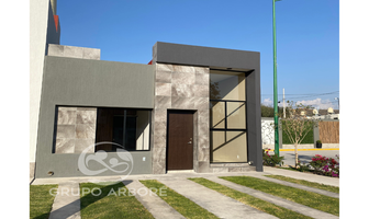 Foto de inmueble en Blvd. Guanajuato, Col. Campo Fuerte Residencial C.P. 37295, León