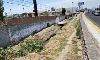 Foto de inmueble en Boulevard Kepler, Col. Atlixcayotl 2000 C.P. 72825, San Andrés Cholula