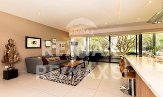 Foto de inmueble en Boulevard Universitario, Col. Juriquilla Santa Fe C.P. 76230, Querétaro