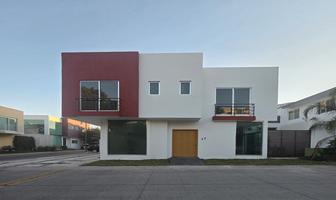 Foto de inmueble en Boulevard Valle Del Silicio, Col. Nueva Galicia Residencial C.P. 45645, Tlajomulco de Zúñiga