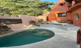 Foto de inmueble en  , Col. Brisas de Zicatela C.P. 70934, Santa María Colotepec
