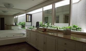 Foto de inmueble en Jurica, 76100 Santiago de Querétaro, Qro., Col. Valle Garden C.P. 76100, Querétaro