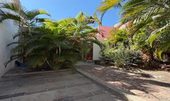 Foto de inmueble en Mariano Escobedo, Centro, 82000 Mazatlán, Sin. #706, Col. Centro C.P. 82000, Mazatlán