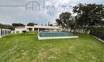 Foto de inmueble en Paseo de los Laureles  #151, Col. El Palomar C.P. 45643, Tlajomulco de Zúñiga