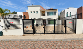 Foto de inmueble en Senda del Amanecer 157, Milenio III, 76060 Santiago de Querétaro, Qro. #s/n, Col. Milenio 3a. Sección C.P. 76060, Querétaro